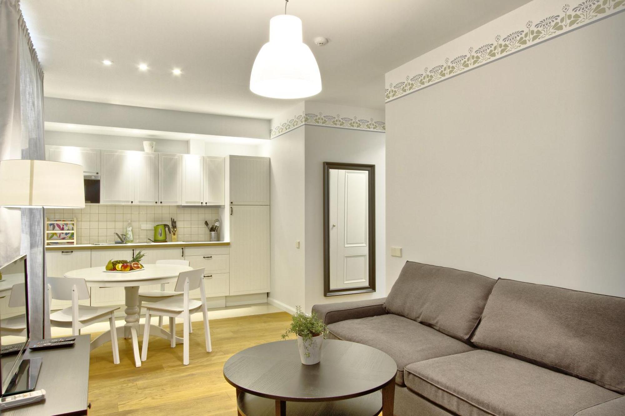 Melody Apartments Jūrkalne Buitenkant foto